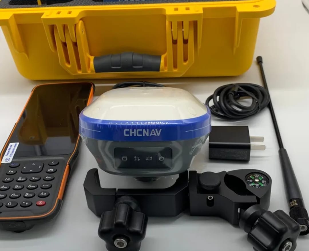 CHC i73 GNSS RTK - جهاز GNSS صغير وخفيف الوزن مع تقنية IMU ودعم RTK عالي الأداء - thiqa Store