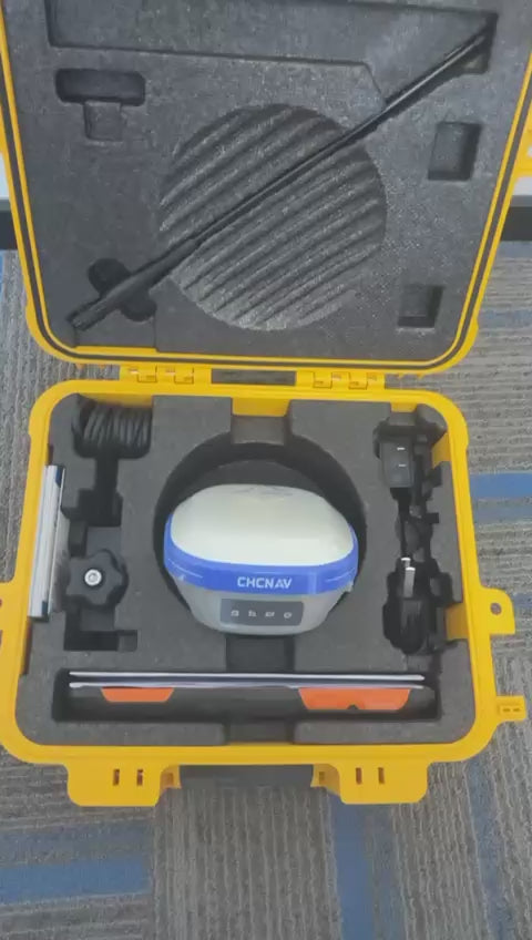 CHC i73 GNSS RTK - جهاز GNSS صغير وخفيف الوزن مع تقنية IMU ودعم RTK عالي الأداء